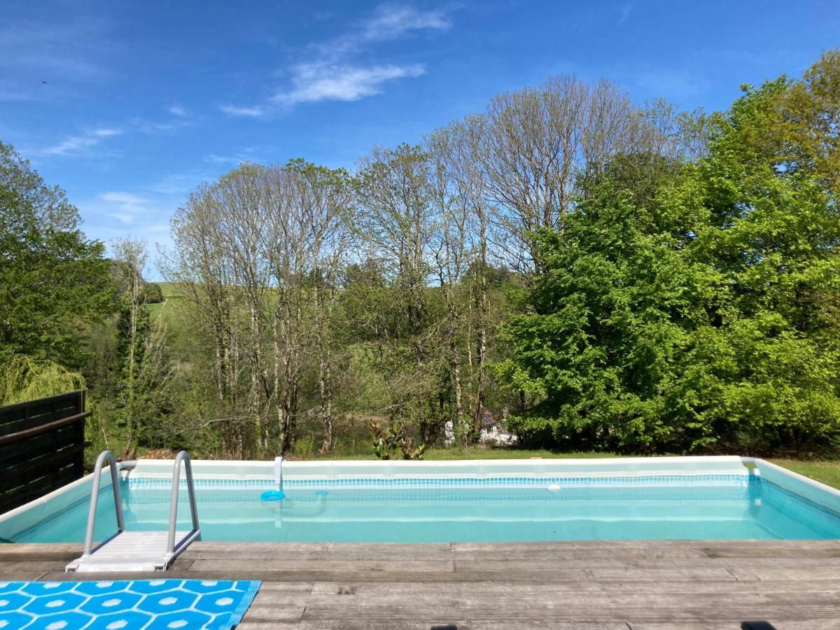 La Maison Charmante D'Elisabeth Saint-Ybard Esterno foto