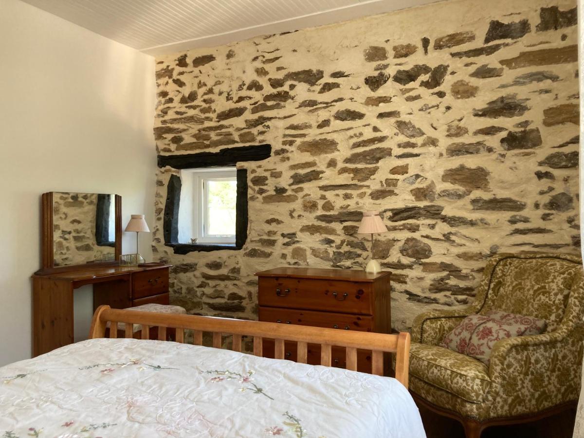 La Maison Charmante D'Elisabeth Saint-Ybard Esterno foto